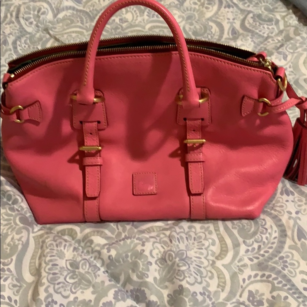 Dooney and Bourke pink handbag